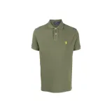 Оливково-зеленый