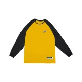 Желтая центральная часть с черными рукавами.