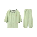 Светло-зеленый