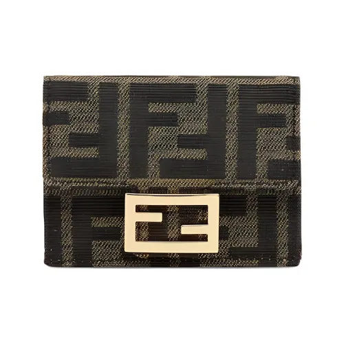 FENDI Женские кошельки
