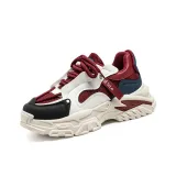 Белый красный