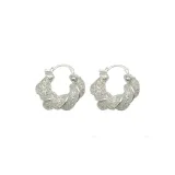 Серебристый