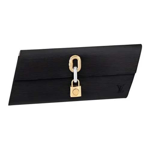 LOUIS VUITTON Клатч из кожи EPI женский черный