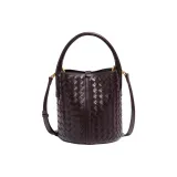 Тёмный фиолетовый