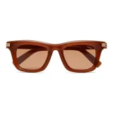 Коричневый