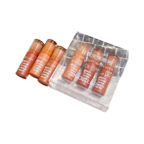 MUGE LEEN Свет Флис Out OF Focus LIP GLOSS Набор Матовый Легко Смесь Естественный Длинный Долговечный Нет TRANSFER PROOF