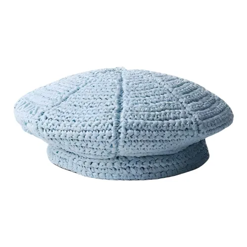 PRADA Береты Женские