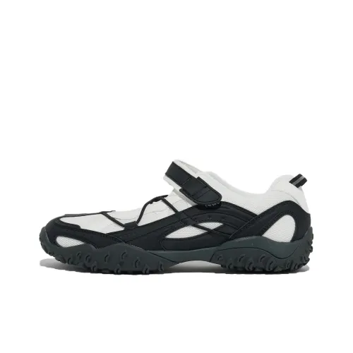FILA Eshape Повседневный Низкий Топ Белый Черный Женский