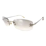 Серебристый