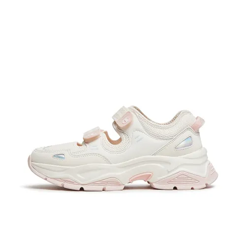 Champion Casual Low Top Молочный Белый/Мягкий Розовый Красный Женский