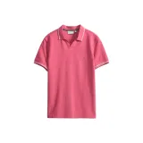 Светло-розовый