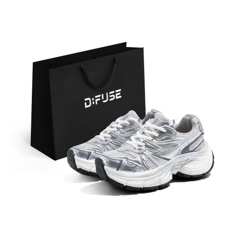 D Fuse SCANDINAVIA Низкий Топ Толстая Подошва Кроссовки Женские Серебряные