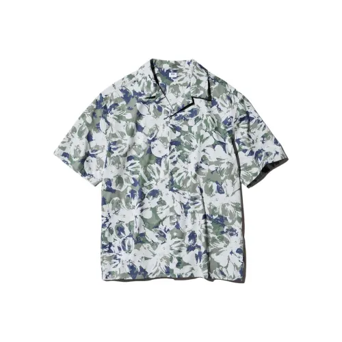 UNIQLO Зеленые Мужские Рубашки