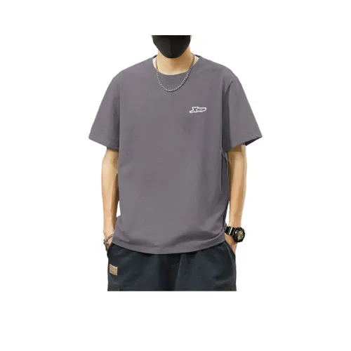 XTEP Мужская футболка с пером серого цвета