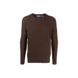 Темно-коричневый