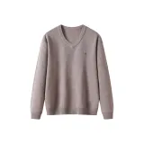 Бежевый цвет, верблюжий.