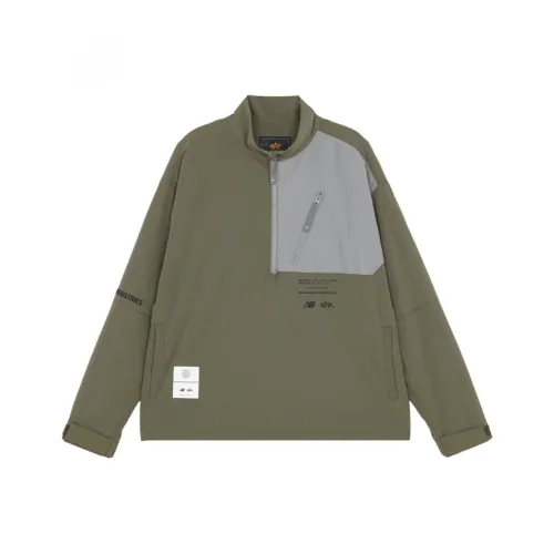 New Balance Свитшот Мужской Зеленый