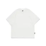 Молочно-белый