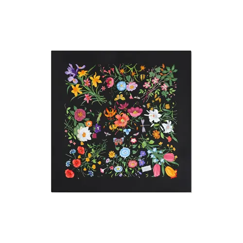 GUCCI Шарфы из шелка Тутовый женские черные