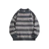 Темно-серый с полосами