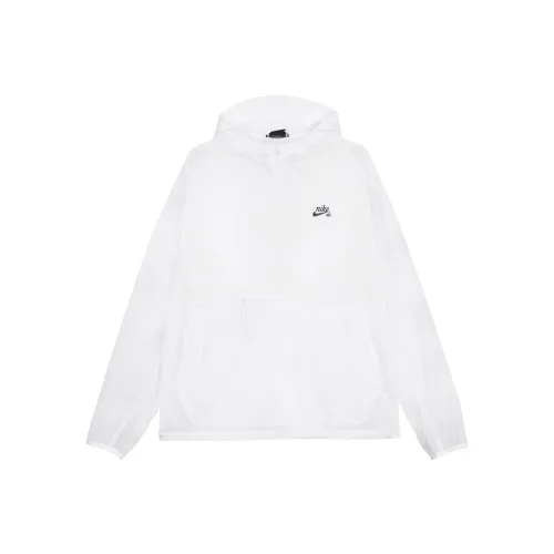 Nike Мужские Куртки