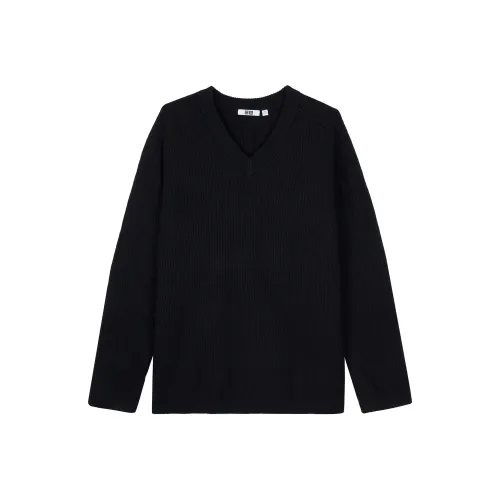 UNIQLO Мужские черные свитера