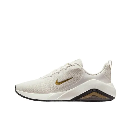 Nike Bella 7 Low Топ Кроссовки для тренировок Женские Белые