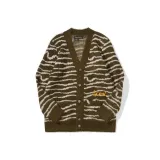 Оливковый зеленый