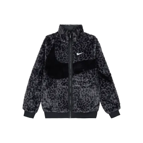 Nike Мужские черные куртки