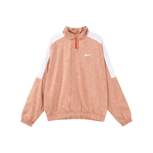 Мужские куртки Nike