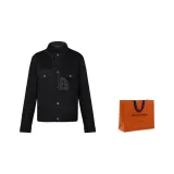 В комплекте сумка для покупок