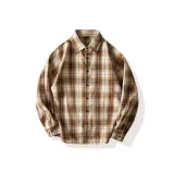 Коричневый