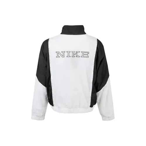NIKE Белые Женские Куртки