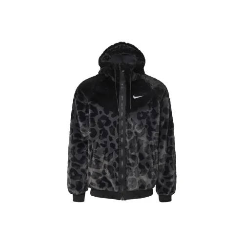 Nike Мужские черные куртки