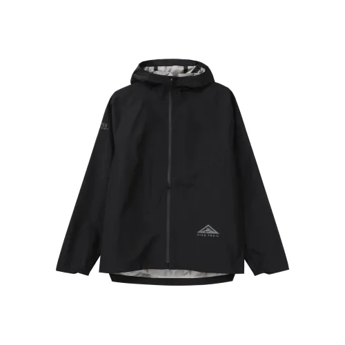 Nike Мужские черные куртки