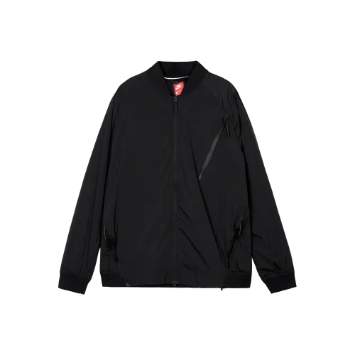 Nike Мужские черные куртки