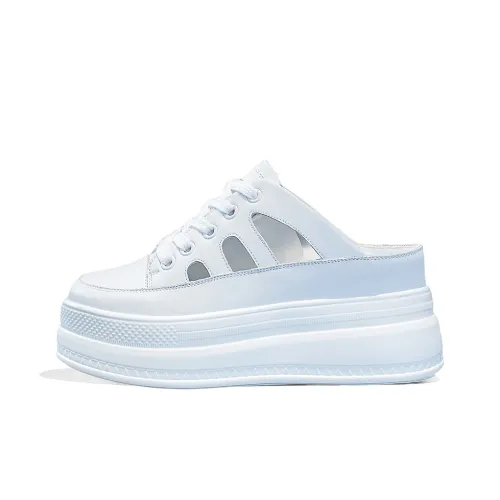 A Poinsettia Princess Домашние тапочки Женские