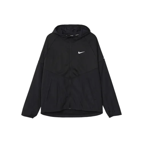 Nike MILER Мужские Черные Куртки
