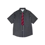 Чёрный (Красный галстук с полосами)