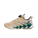 Светло-коричневый