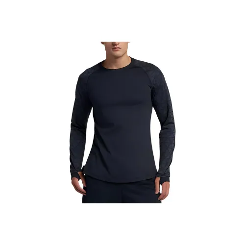 Nike Мужские черные футболки