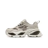 Светло-коричневый