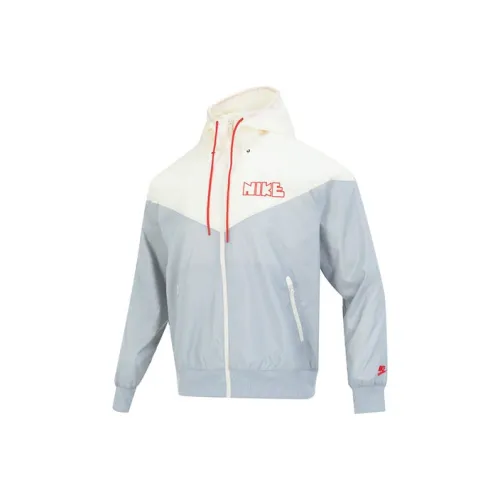 Nike Светло-серые Мужские Куртки