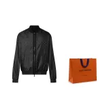 В комплекте сумка для покупок