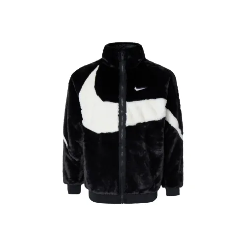 Nike Мужские черные куртки