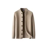 Бежевый цвет, верблюжий.