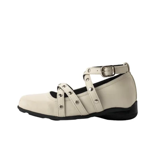 Wonderful Couple Грубый каблук Туфли Мэри Джейн 3,5 см Женские