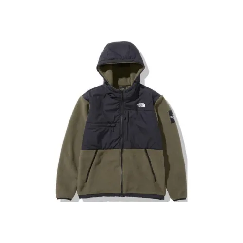 THE NORTH FACE Куртки и Пальто Мужской Оливково-зеленый