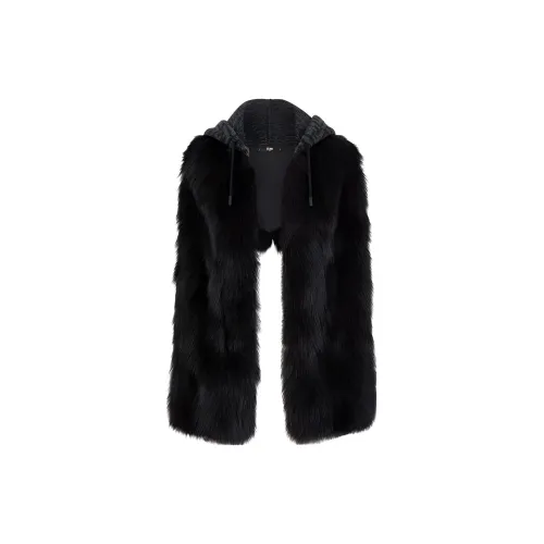 FENDI Шали Женские