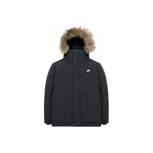 New Balance Черный Унисекс Пуховики